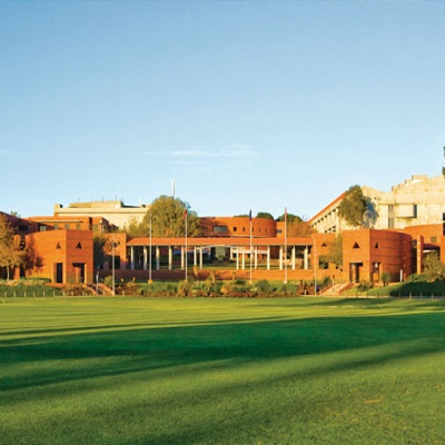 Curtin College