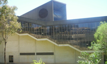 University of Canberra College